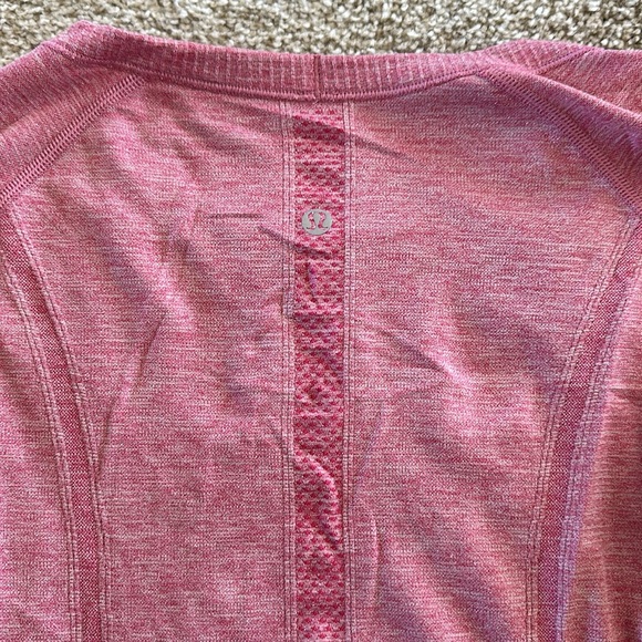 Lululemon swiftly tech shimmer violet red size 10 - Picture 2 of 2